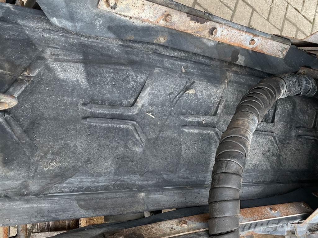 Wirtgen W50 DC/DCi Conveyor equipment
