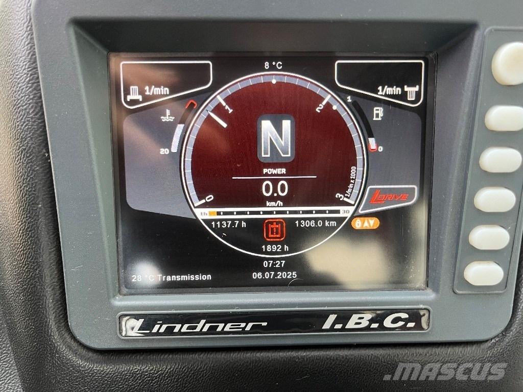 Lindner Lintrac 90 Tractors