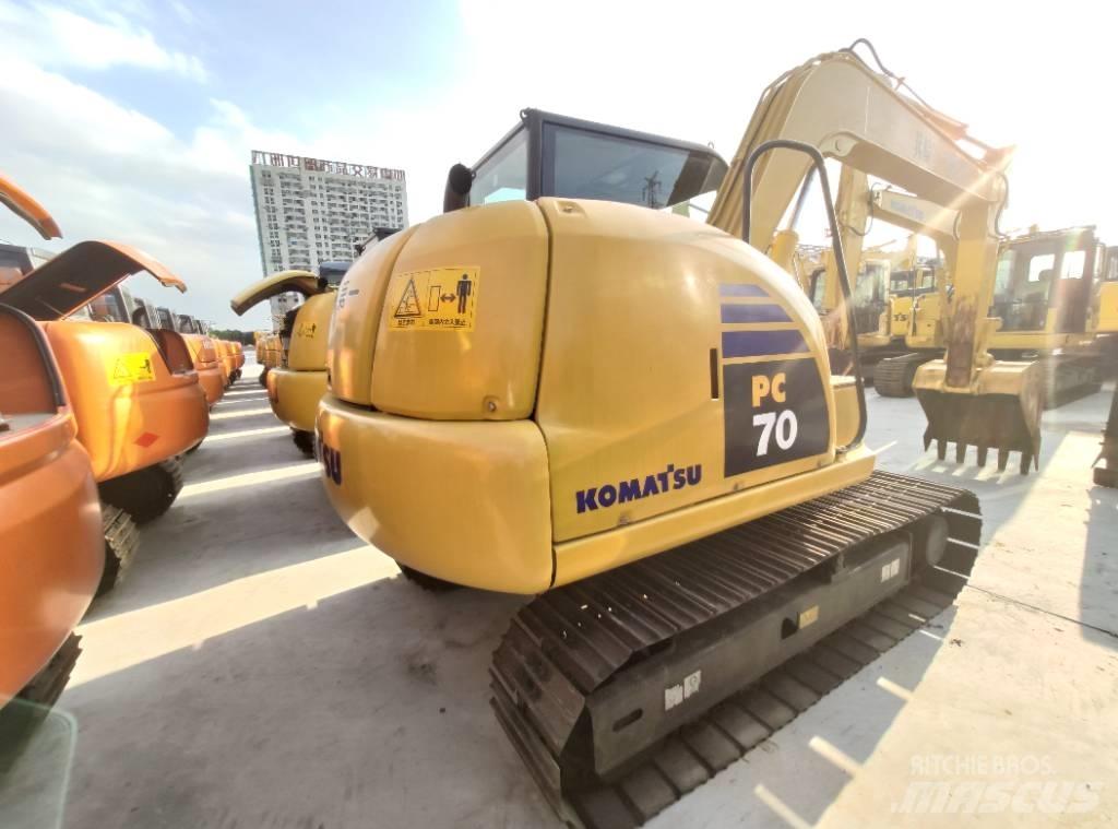 Komatsu PC 70-8 Crawler excavators