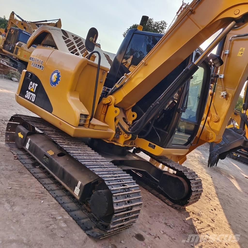 CAT 307 D Mini excavators  7t - 12t