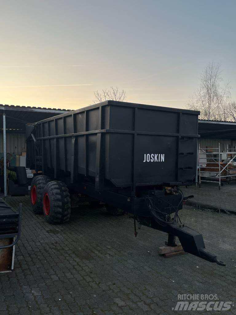 Joskin 17T Tipper trucks