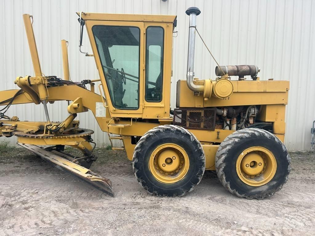 Champion 740 Graders