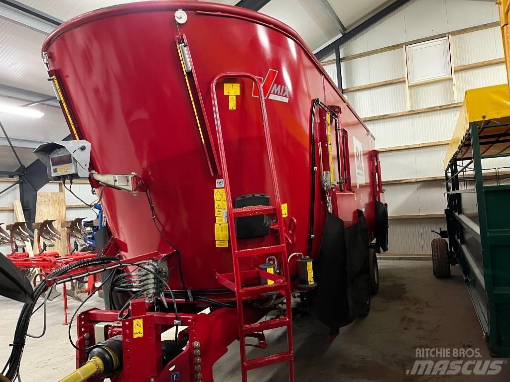 BvL VMX PLUS 36-35 Feed mixer