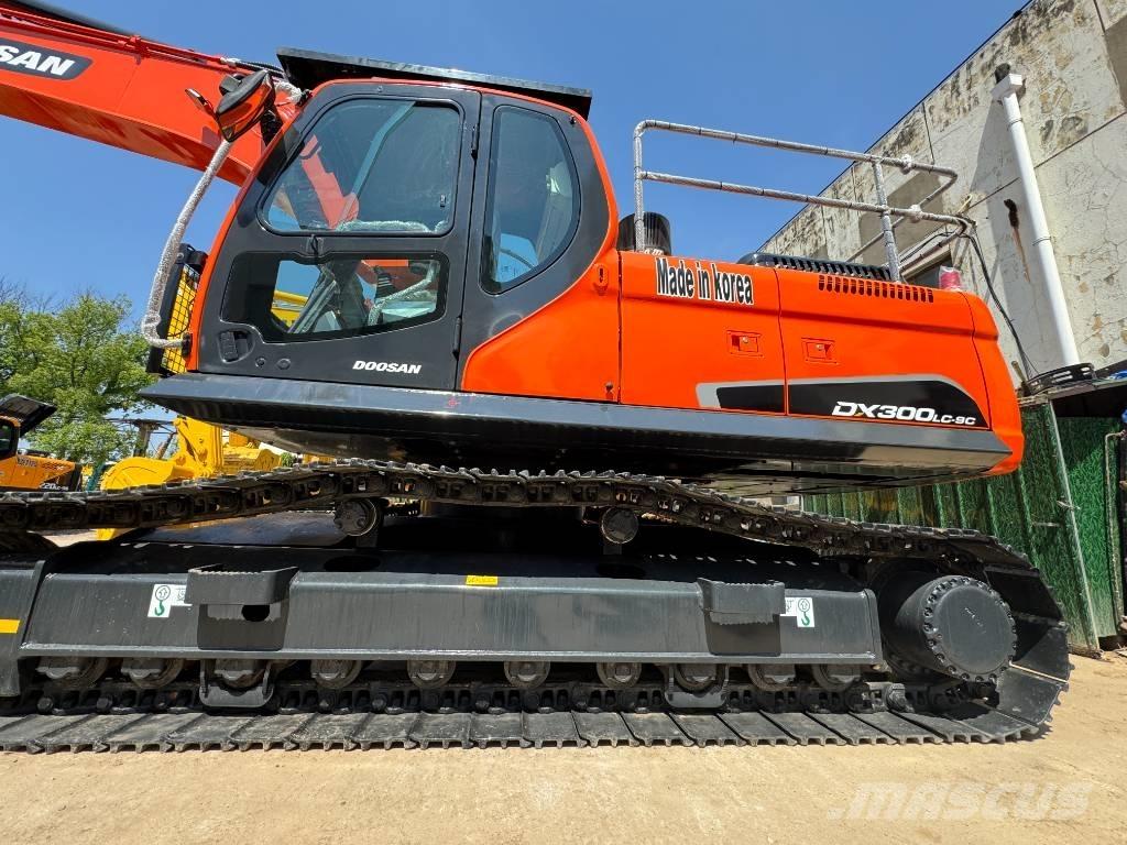 Doosan DX 300 LC-9S Crawler excavators