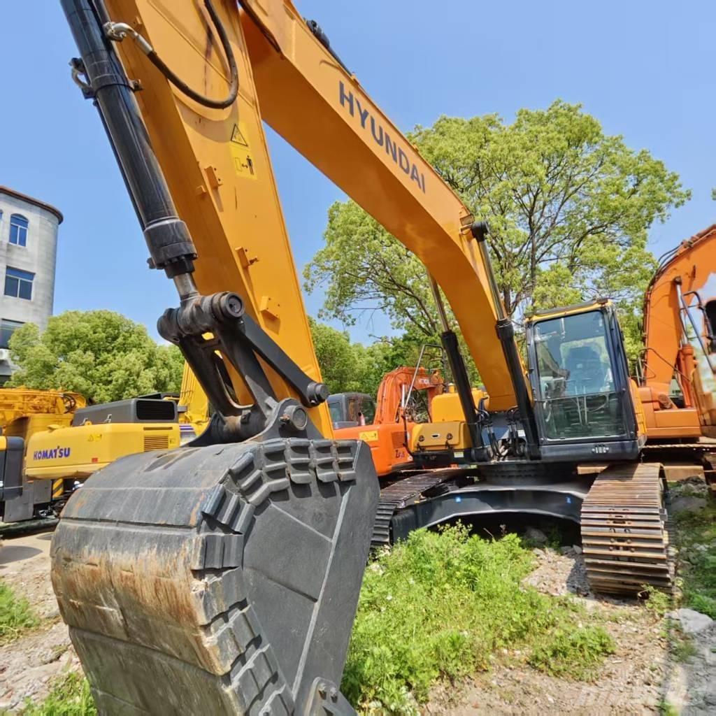 Hyundai 300LC-9S Crawler excavators