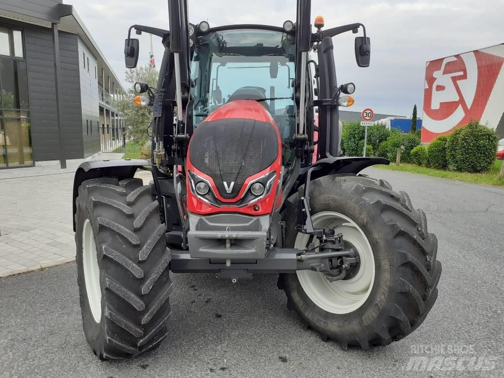 Valtra G 115 Active Tractors