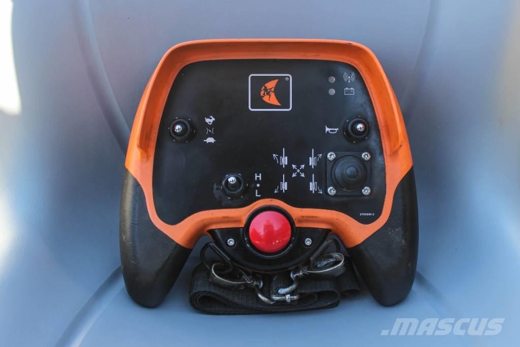 Ditch Witch JT30AT Horizontal drilling rigs