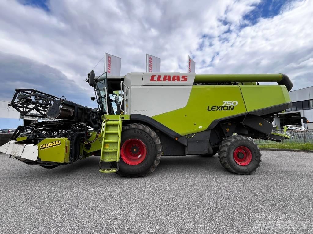 CLAAS Lexion 750 Combine harvesters