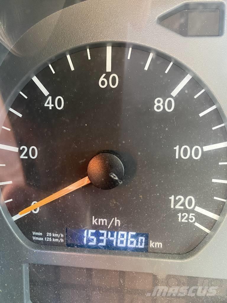 Bison TKA 28 KS Truck mounted platforms