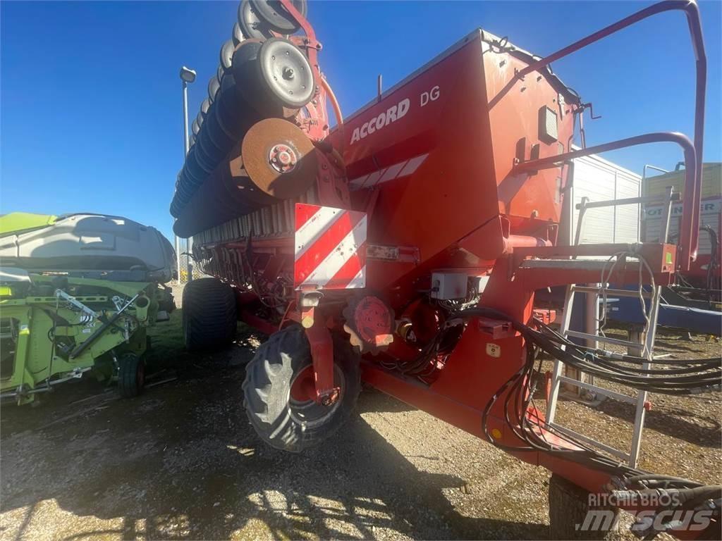 Kverneland DG 1200 Drills