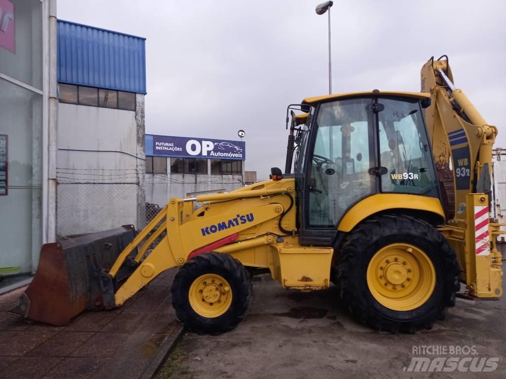 Komatsu WB 93 R Backhoe