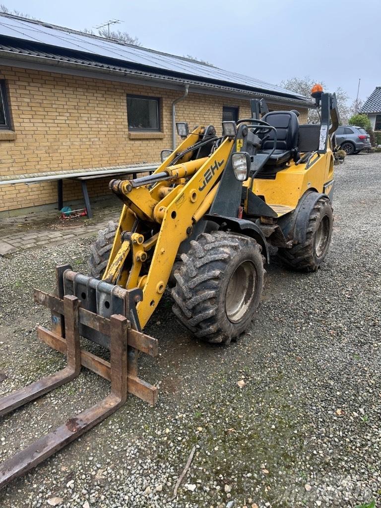 Gehl Al500 Mini loaders