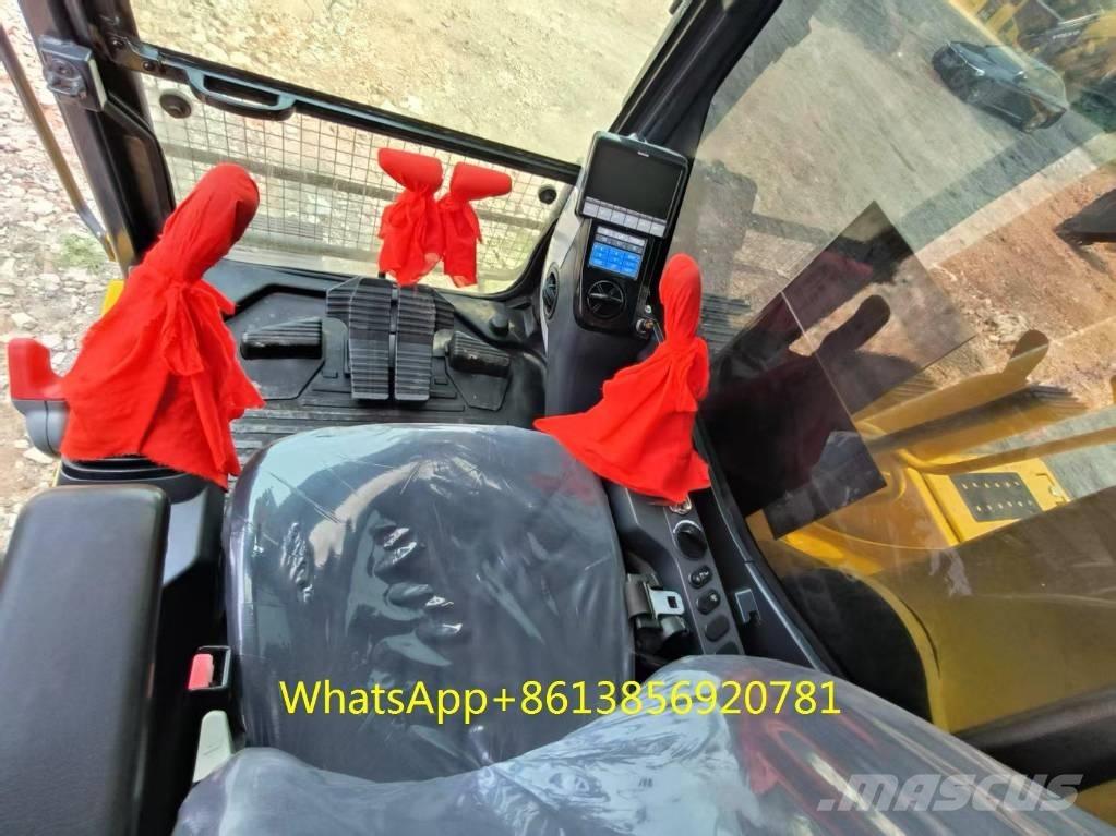 Komatsu PC 240-8 Mini excavators  7t - 12t