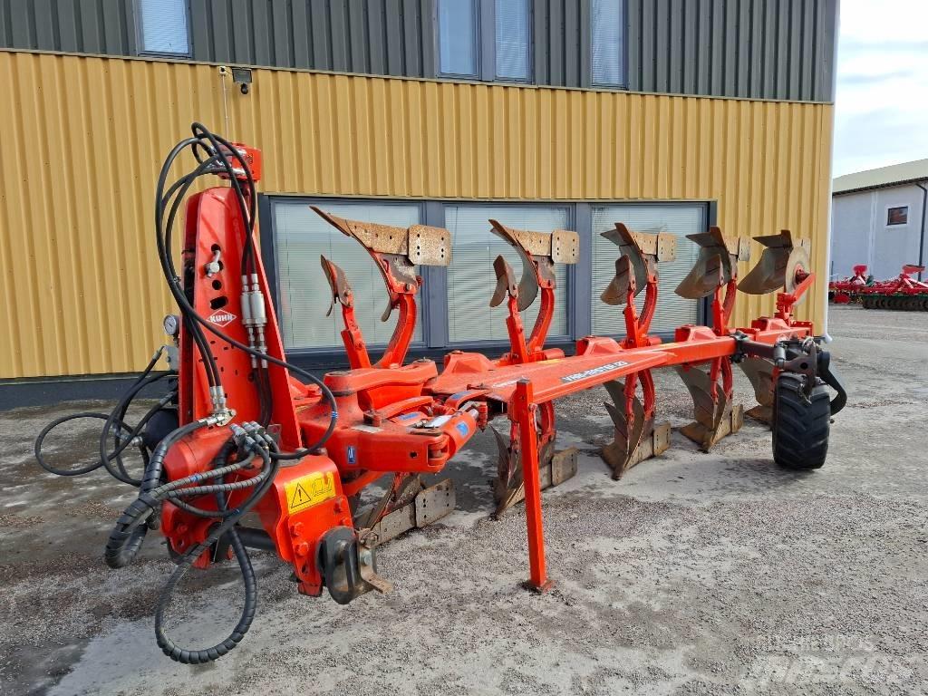 Kuhn Vari-Master 123 Reversible ploughs