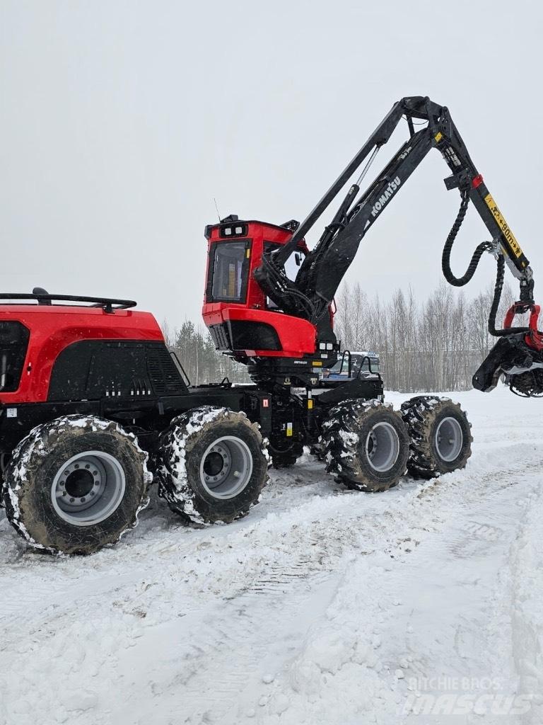 Komatsu 931 XC Harvesters