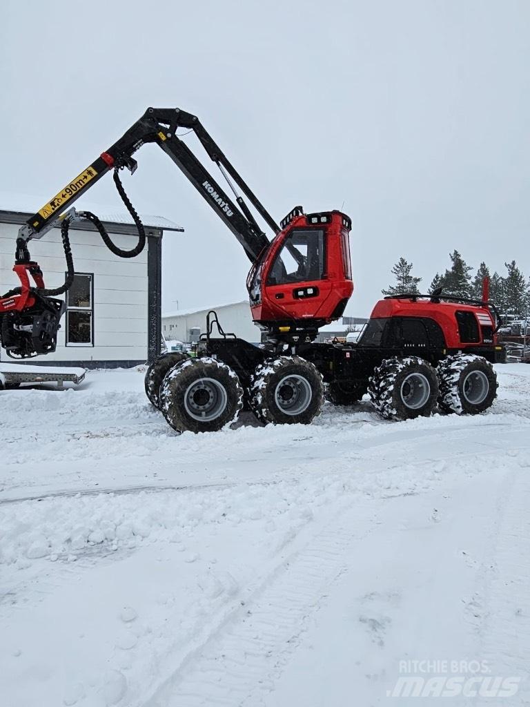 Komatsu 931 XC Harvesters