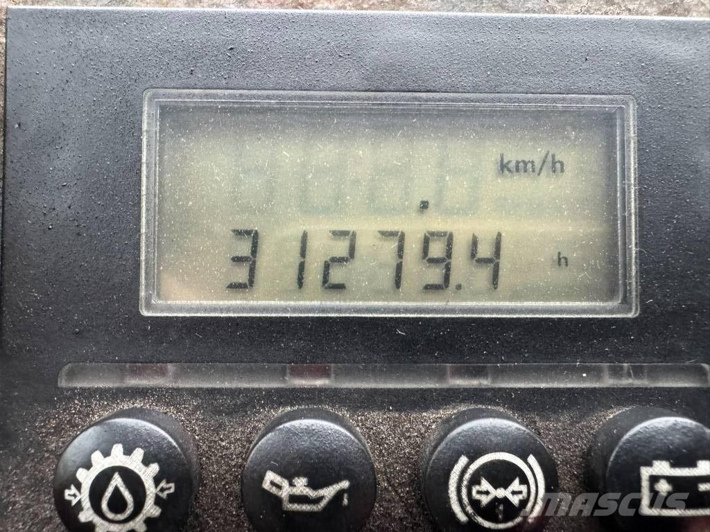 Terberg YT 220 Terminal tractors