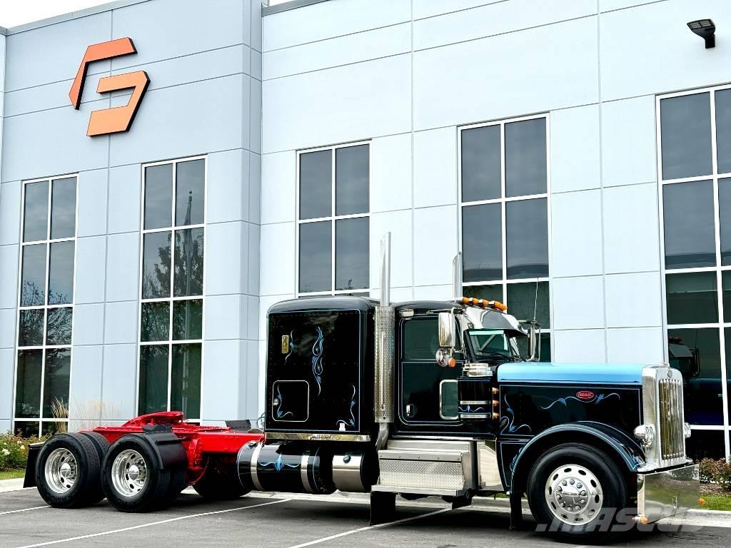 Peterbilt 389 Prime Movers