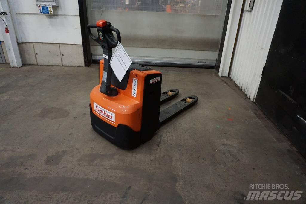 Toyota LWE180 Low lifter