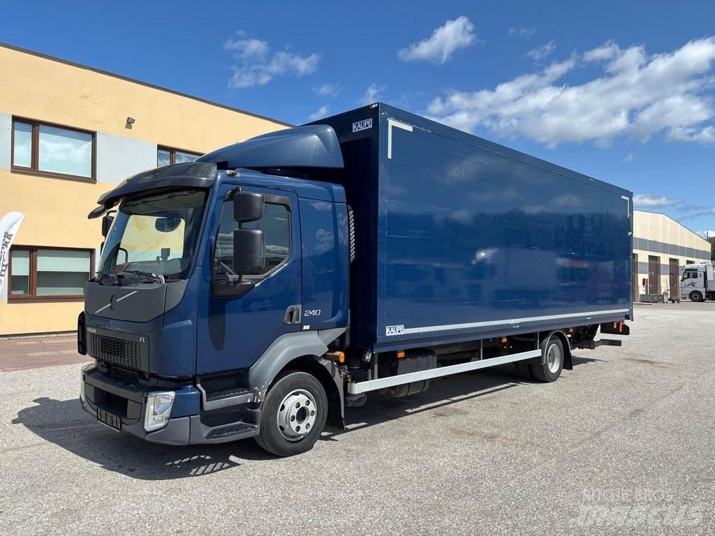 Volvo FL240 + LIFT Box trucks
