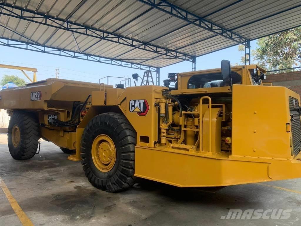 CAT AD 22 Tipper trucks