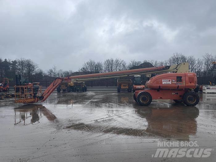 JLG 860Sj Articulated boom lifts