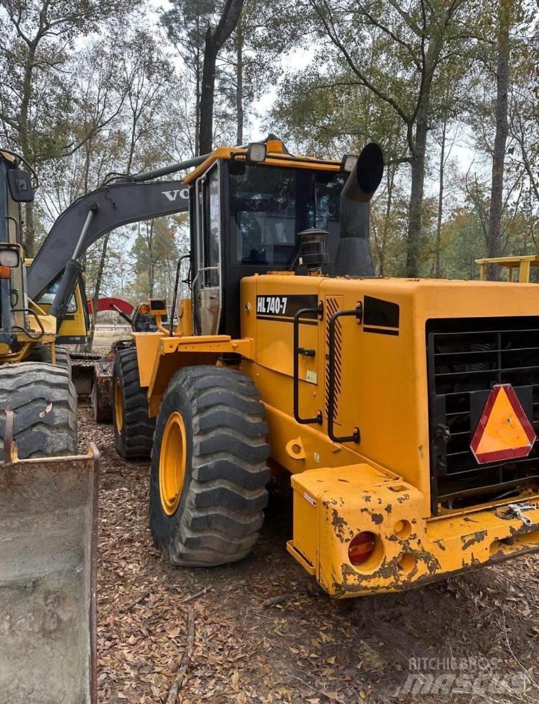 Hyundai HL 740-7 Wheel loaders