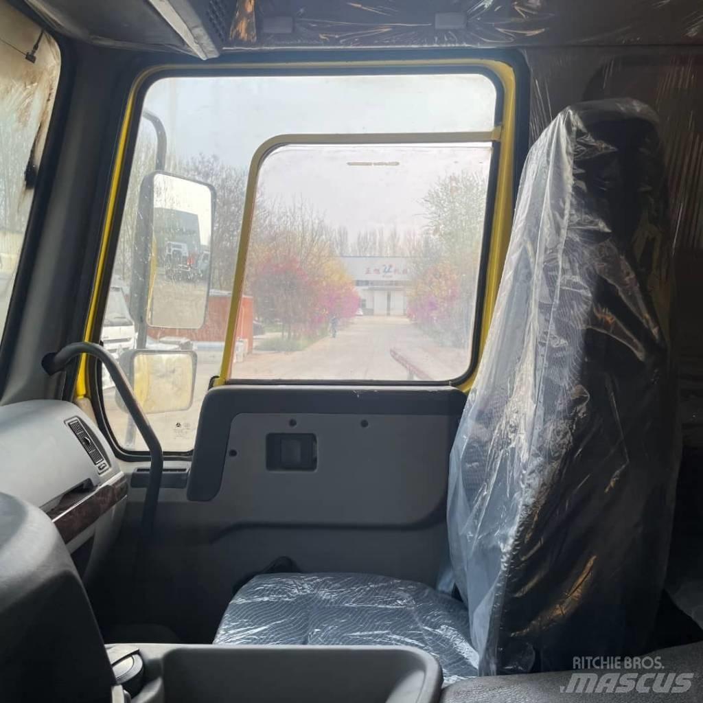 Howo 371 8x4 Tipper trucks