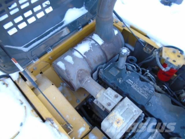 Komatsu PC 200 LC-8 Crawler excavators