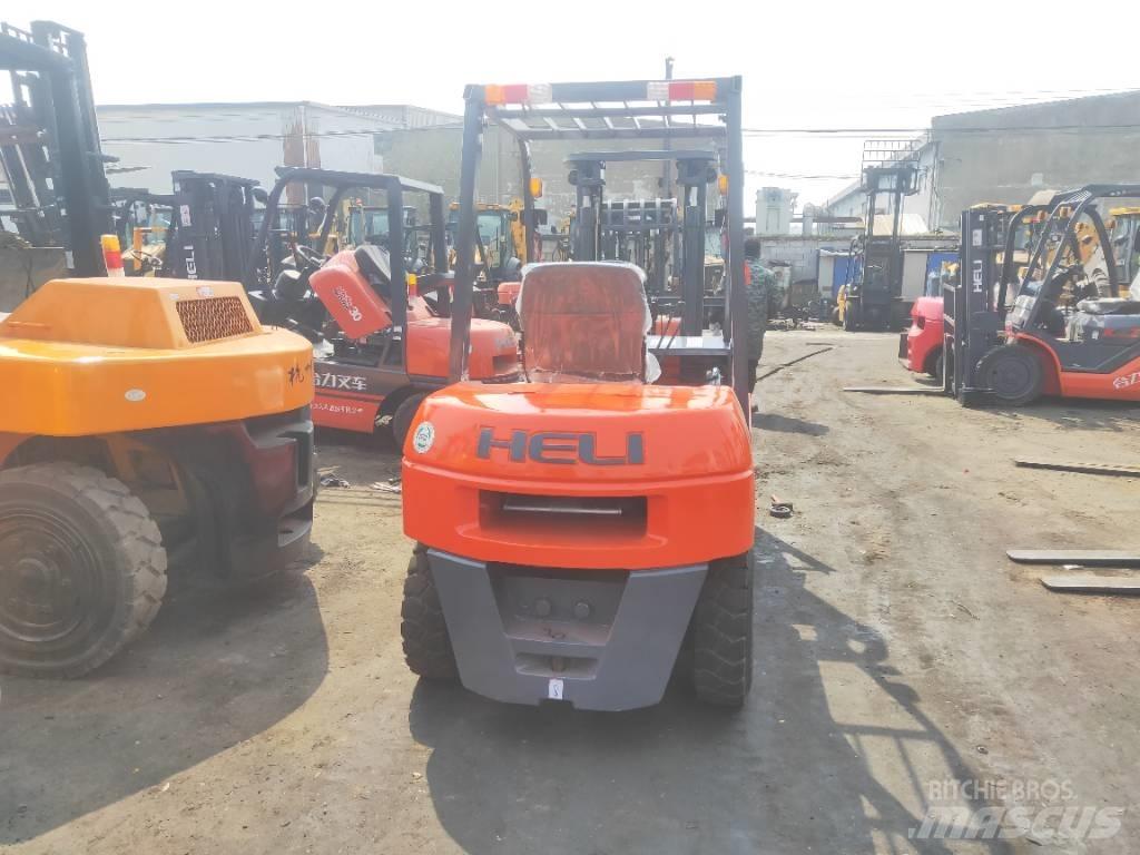Heli K35 Telescopic handlers