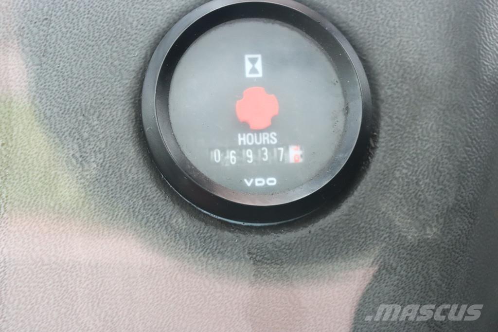 Kalmar DCE120-6 Diesel trucks