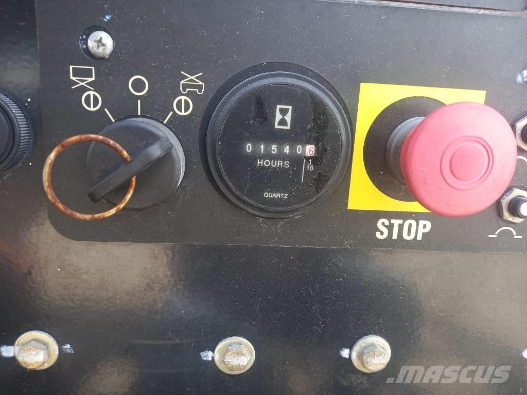 Genie GS 3369 RT Scissor lifts