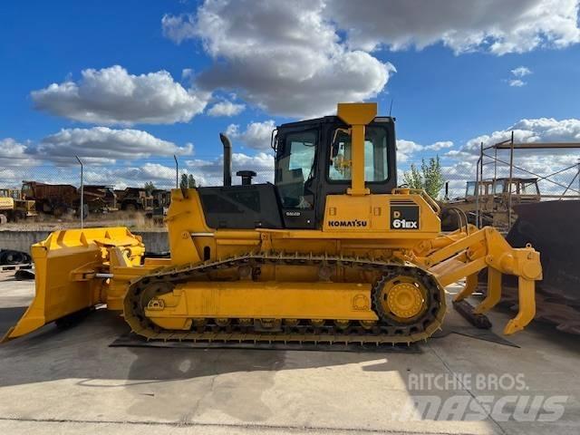 Komatsu D 61 EX-15 Crawler dozers