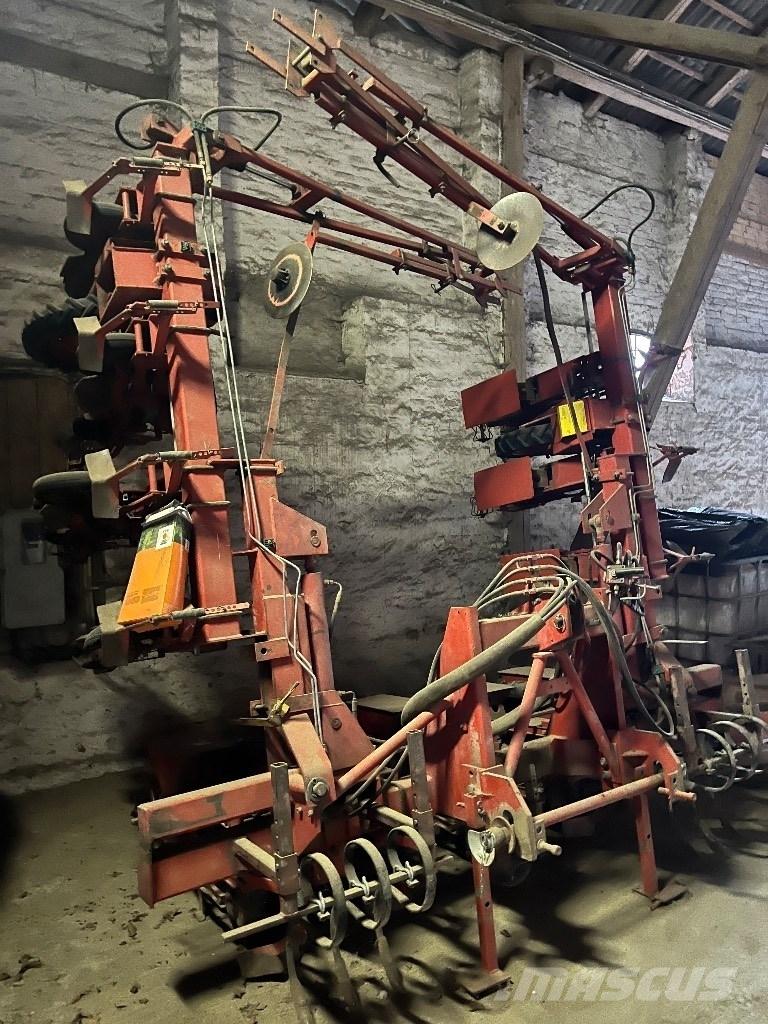 Becker 12 R Sowing machines