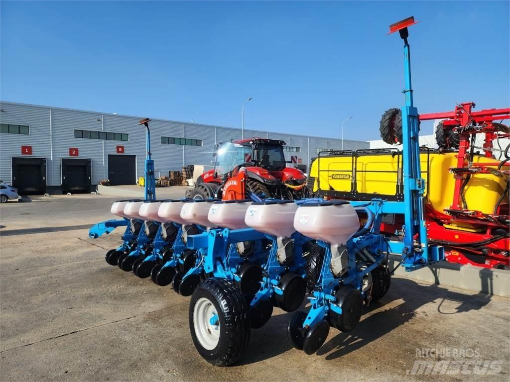 Monosem NG Plus 3 Sowing machines