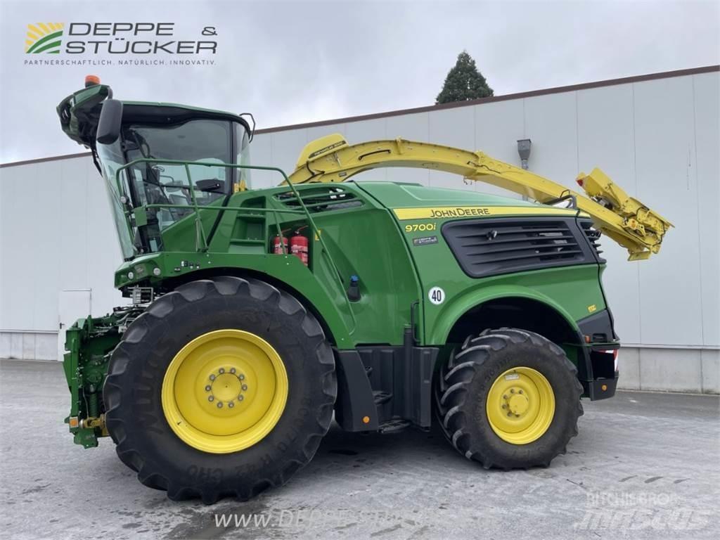 John Deere 9700i Forage harvesters
