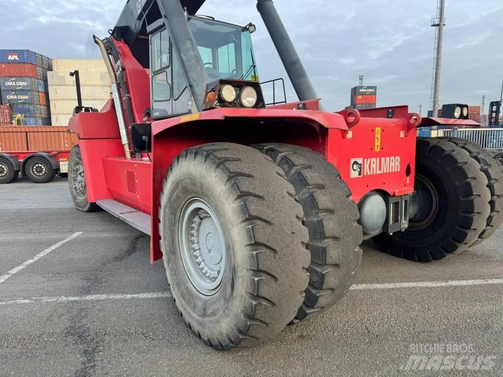 Kalmar DRF450-65S5 Reach stackers
