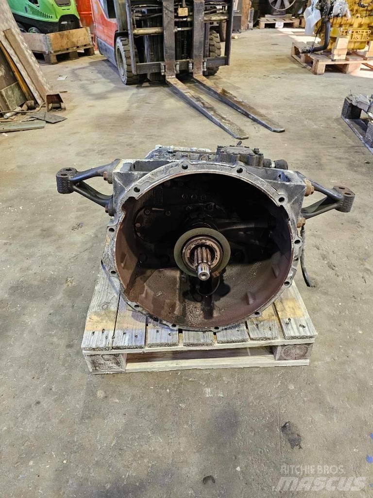 ZF 6S 850 Gearboxes