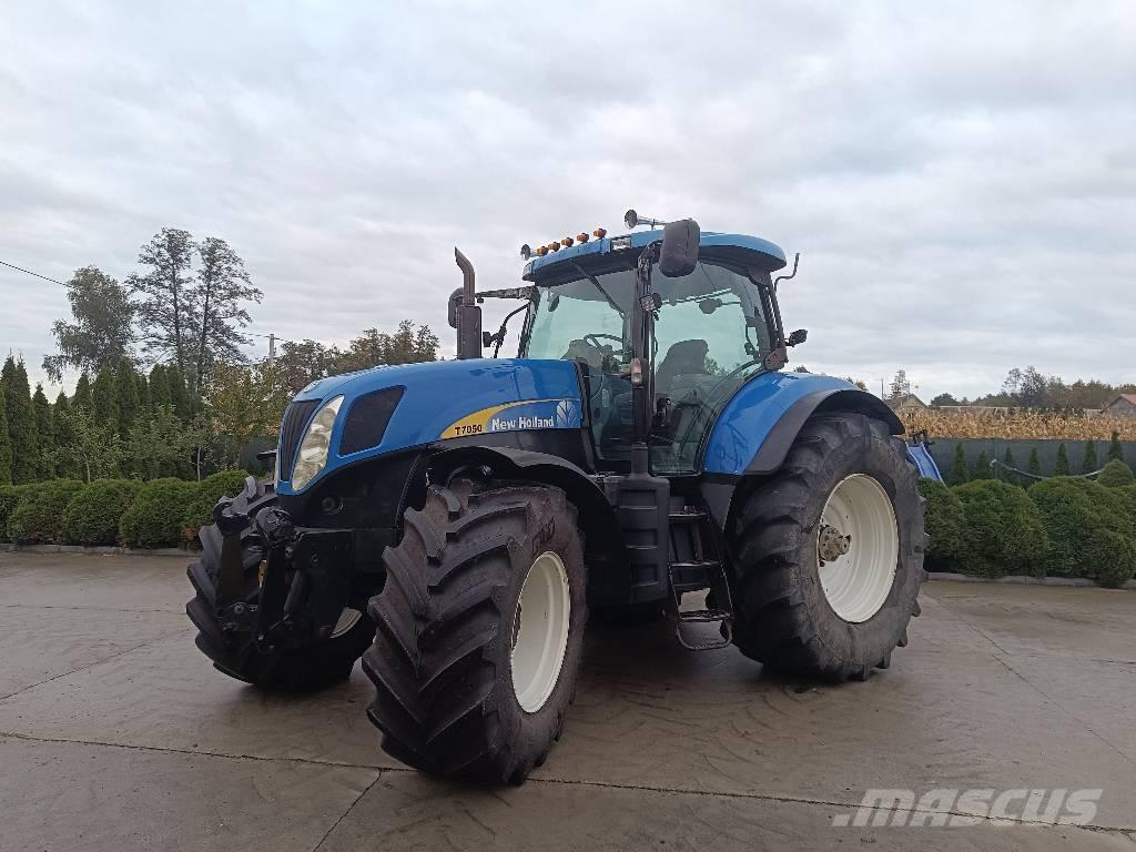 New Holland T 7050 Tractors
