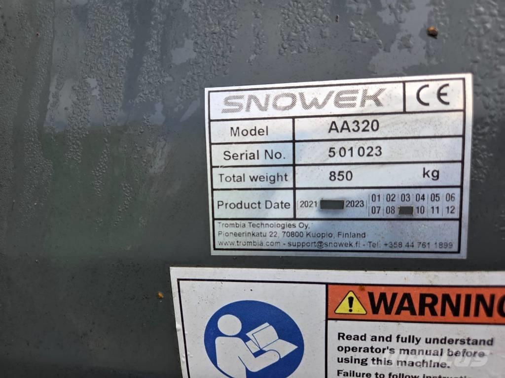 Snowek AA 320 Snow blades and plows
