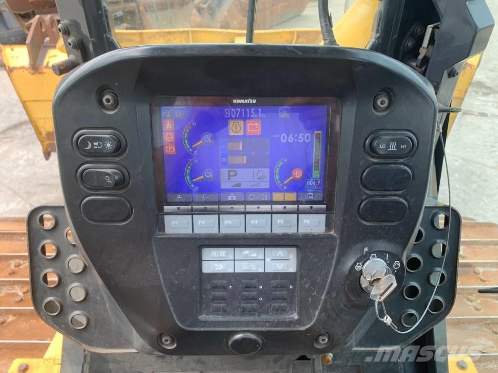 Komatsu D 61 PXI-23 Crawler dozers