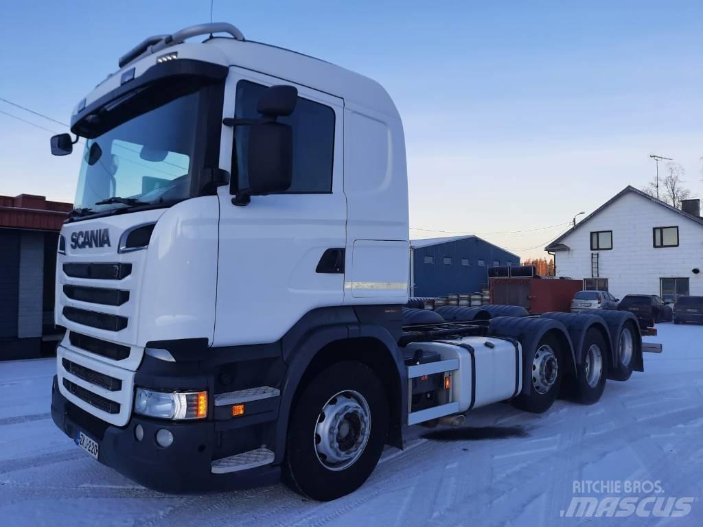 Scania R 520 Chassis Cab trucks