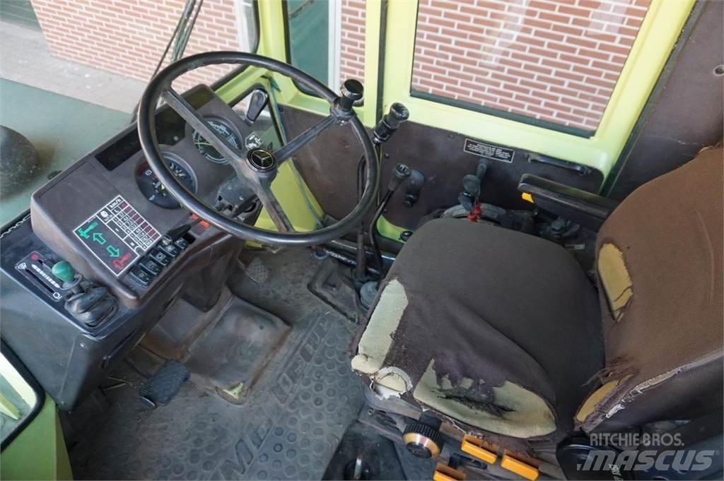 MB Trac 1000 Tractors
