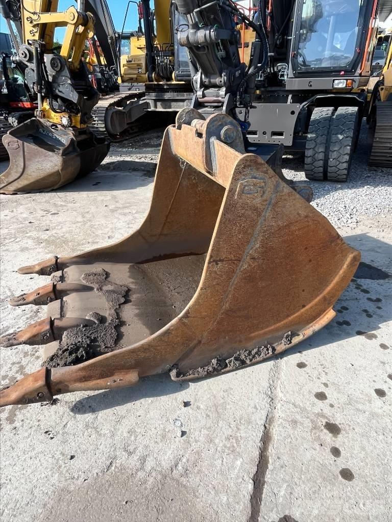 CAT 325FL CR Crawler excavators