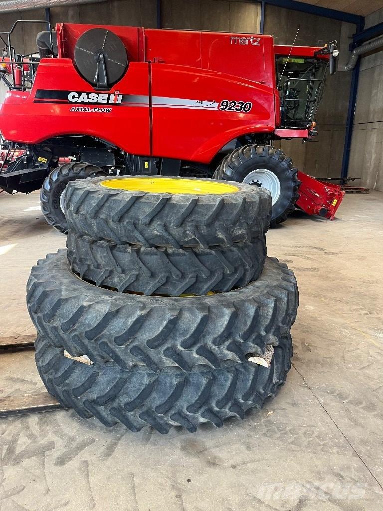 John Deere 6190 R Tyres, wheels and rims