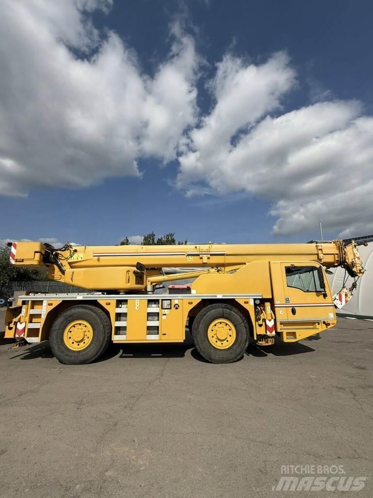 Terex AC40 All terrain cranes