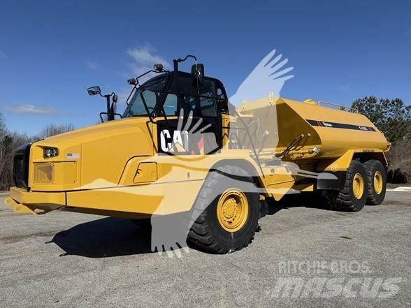 CAT 725C2 Water bowser