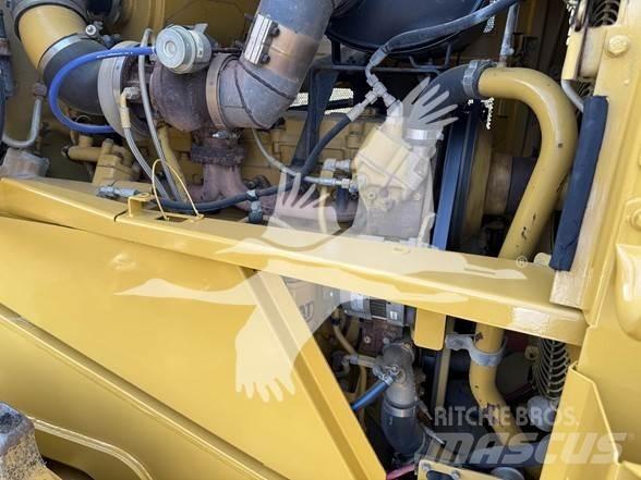 CAT 815F 2 Single drum rollers