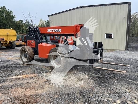 SkyTrak 6036 Telescopic handlers