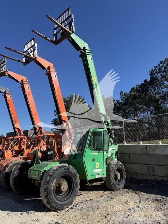 SkyTrak 6042 Telescopic handlers
